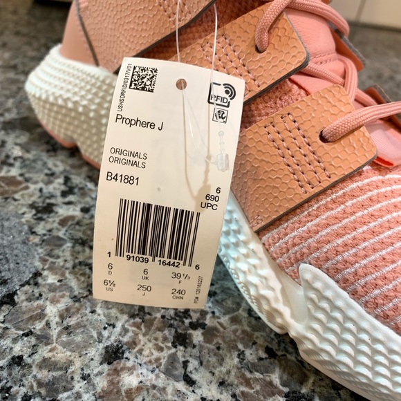 Adidas Prophere Trace Pink/White NEW - Picture 8 of 8